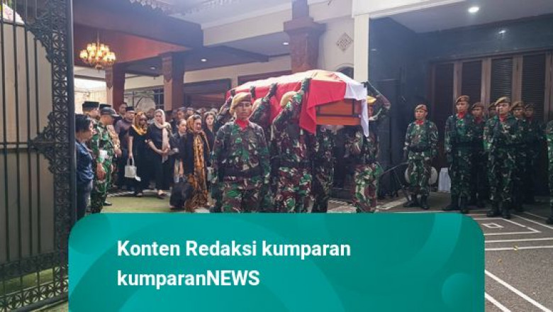 Jenazah Mooryati Soedibyo Diberangkatkan ke Tapos Bogor untuk Dimakamkan