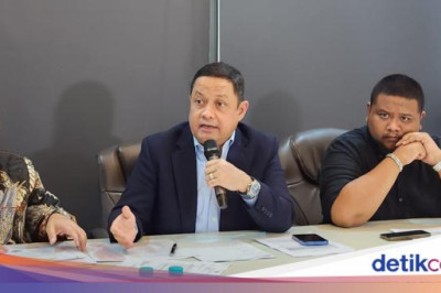 Kuasa Hukum Bantah Tom Lembong Beri Izin Impor saat Surplus Gula: Salah Data