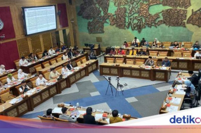 Once Ikut Rapat Naturalisasi Kevin Diks cs, Verrel Berbahasa Inggris