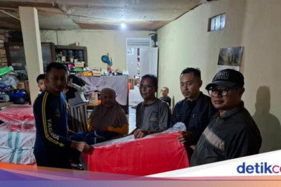 Kemensos Salurkan Bantuan Logistik ke Penyintas Banjir Bandang Sukabumi
