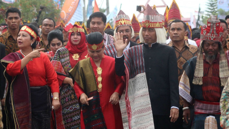Aturan-aturan Tentang Pemberian Ulos dalam Budaya Batak