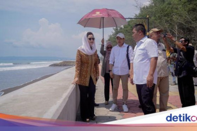 Cilacap Bangun Tanggul Pesisir, Novita Wijayanti: Lindungi Warga dan Lingkungan