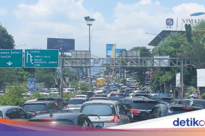 Polisi Berlakukan Car Free Night Saat Malam Tahun Baru di Puncak Bogor