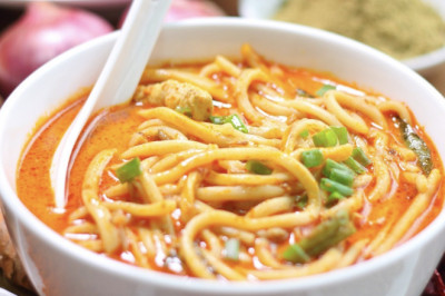 Mie Gomak Adalah Kelezatan Tradisional dari Sumatera Utara yang Menggugah Selera