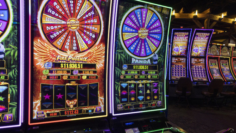 Indonesia's Casino Debate: Economic Ambitions vs. Cultural and Legal Realities